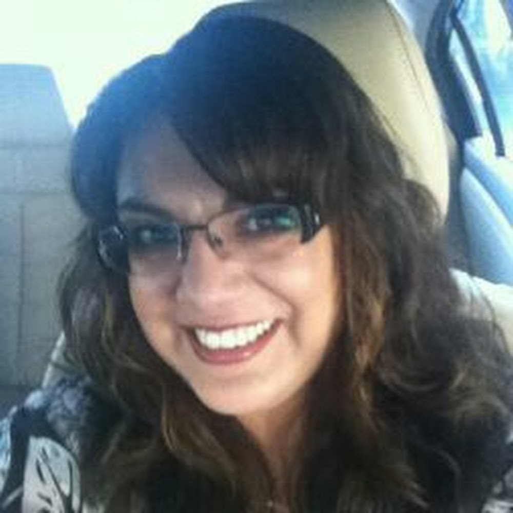 Meet your Posher, Esther